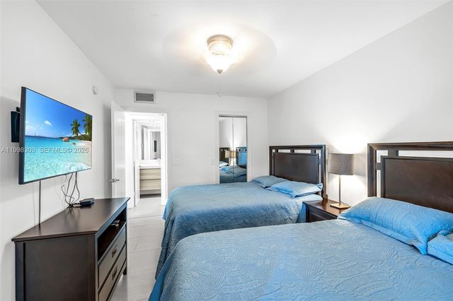 121 Prescott F 121, Deerfield Beach, FL 33442