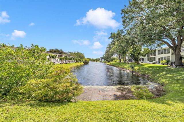 121 Prescott F 121, Deerfield Beach, FL 33442