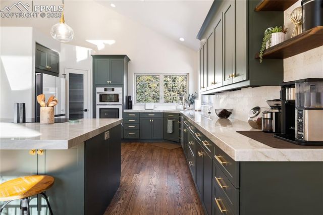 1344 Sun Valley Lane, Manitou Springs, CO 80829