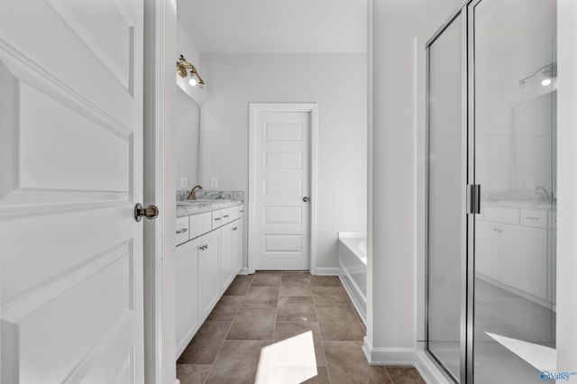 20106 Nightingale Drive, Athens, AL 35611