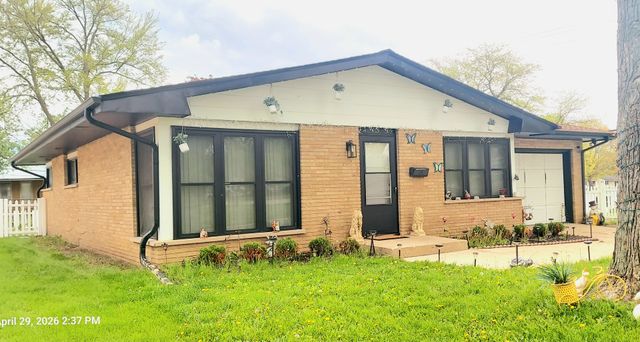703 Sheldon Avenue, Aurora, IL 60506