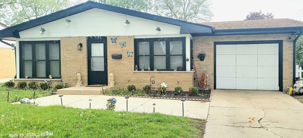 703 Sheldon Avenue, Aurora, IL 60506