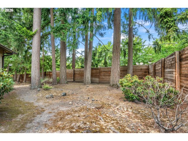 10075 Sw FLICKA Pl, Beaverton, OR 97008