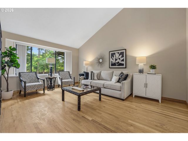10075 Sw FLICKA Pl, Beaverton, OR 97008