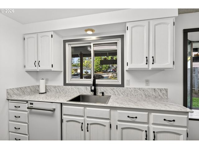 1333 Sw 5TH Pl, Gresham, OR 97080