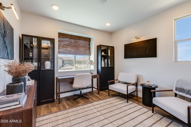 1454 E RAKESTRAW Lane, Gilbert, AZ 85298