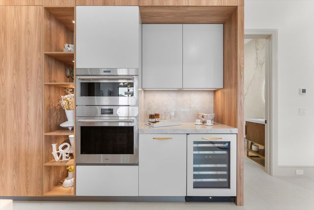 963 Dogwood Drive, Delray Beach, FL 33483