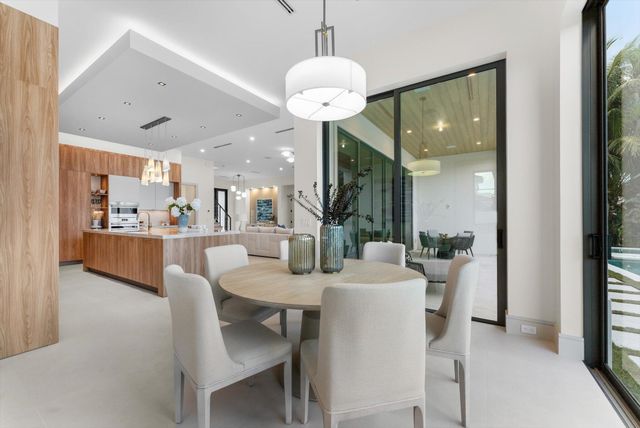 963 Dogwood Drive, Delray Beach, FL 33483