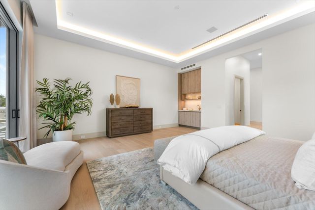 963 Dogwood Drive, Delray Beach, FL 33483