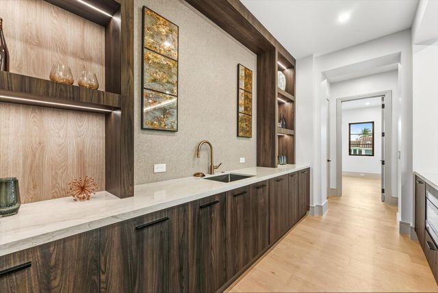 963 Dogwood Drive, Delray Beach, FL 33483