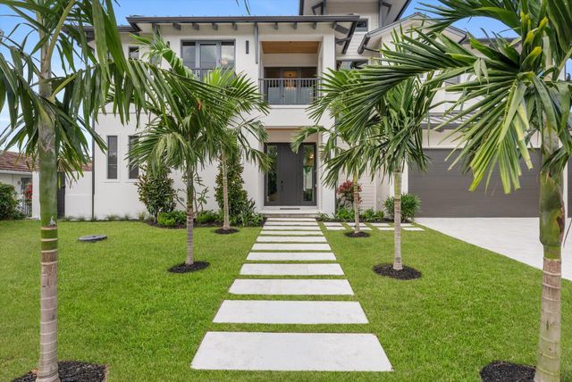 963 Dogwood Drive, Delray Beach, FL 33483