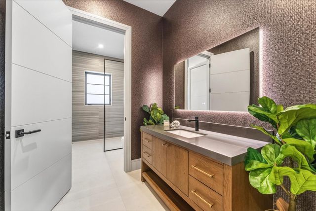 963 Dogwood Drive, Delray Beach, FL 33483