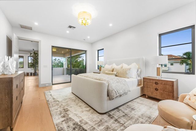 963 Dogwood Drive, Delray Beach, FL 33483