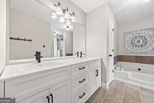 124 Price Hills Court, Sugar Hill, GA 30518