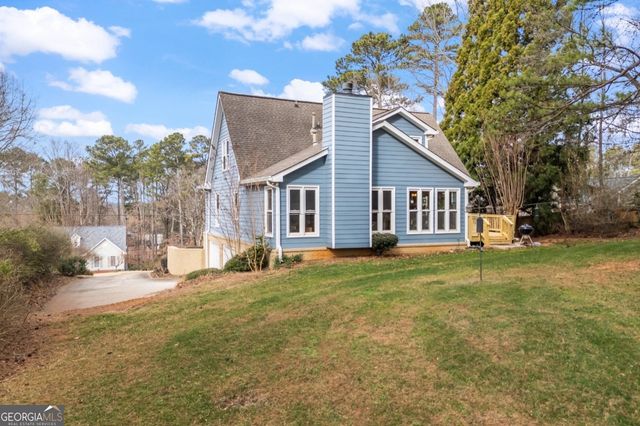 124 Price Hills Court, Sugar Hill, GA 30518