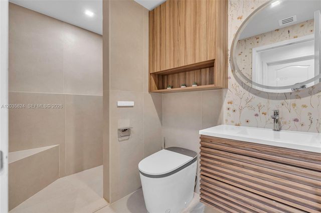 10710 NW 66th Street 104, Doral, FL 33178