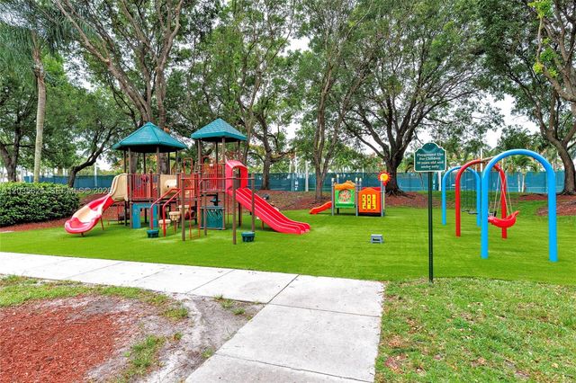 10710 NW 66th Street 104, Doral, FL 33178