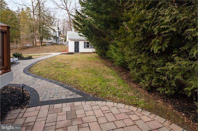 7 OVERHILL RD, Baltimore, MD 21228