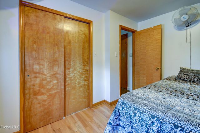 1 Julia Street, Amsterdam, NY 12010