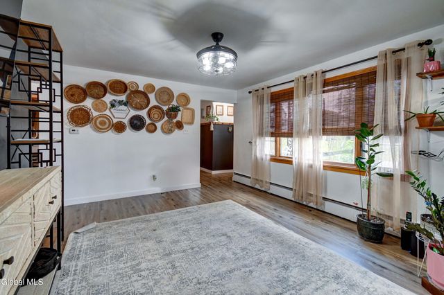 1 Julia Street, Amsterdam, NY 12010