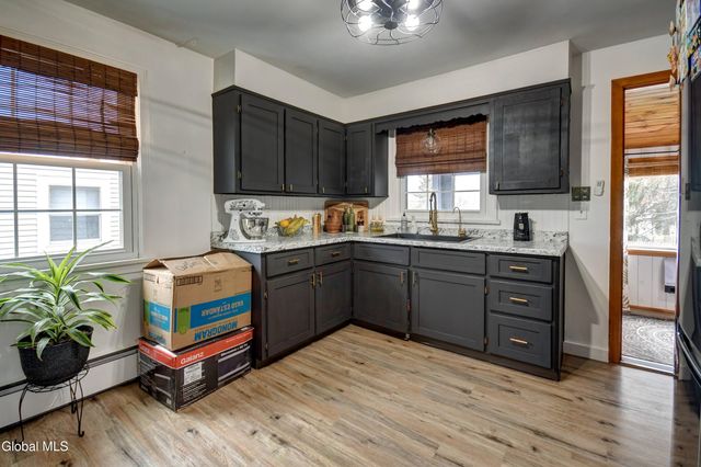 1 Julia Street, Amsterdam, NY 12010