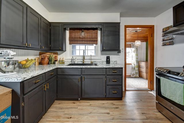 1 Julia Street, Amsterdam, NY 12010