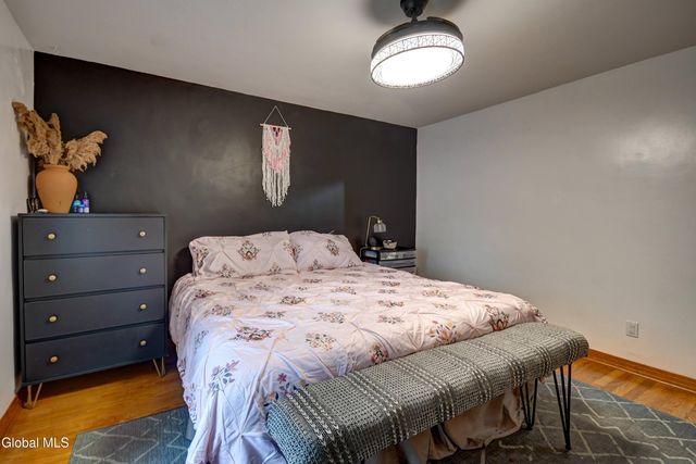 1 Julia Street, Amsterdam, NY 12010