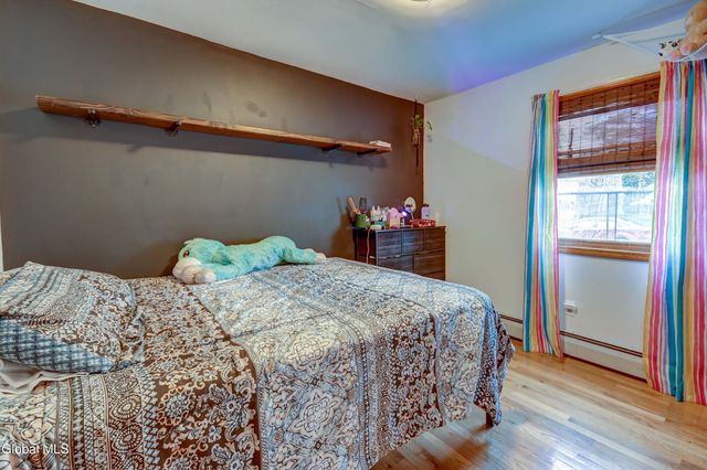 1 Julia Street, Amsterdam, NY 12010