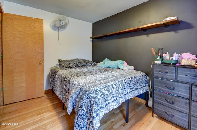 1 Julia Street, Amsterdam, NY 12010