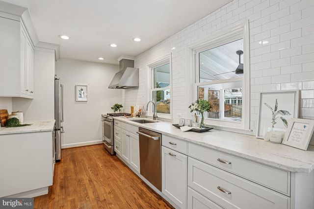 4303 COLCHESTER DR, Kensington, MD 20895