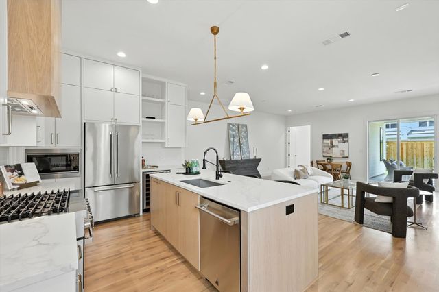 4604 Hopkins, Dallas, TX 75209