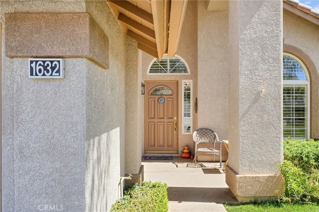 1632 Crystal Downs, Banning, CA 92220
