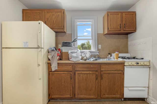 4029 Barr Street, Fort Wayne, IN 46806