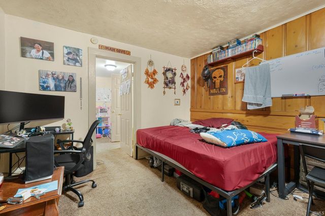 4029 Barr Street, Fort Wayne, IN 46806