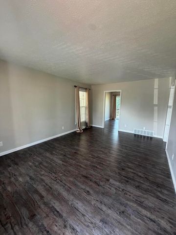71 Sycamore Street, Somerset, KY 42501