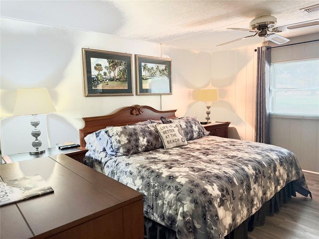 8010 HIGHPOINT BOULEVARD, Brooksville, FL 34613