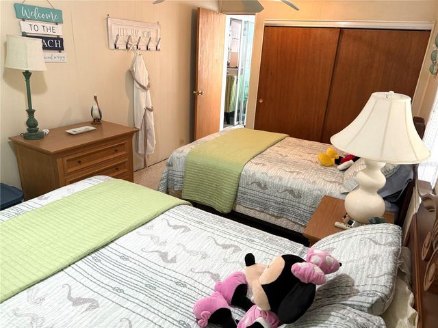 8010 HIGHPOINT BOULEVARD, Brooksville, FL 34613