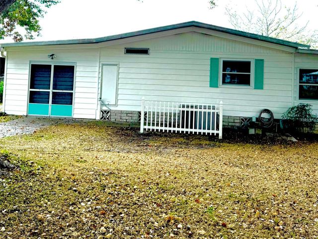 8010 HIGHPOINT BOULEVARD, Brooksville, FL 34613