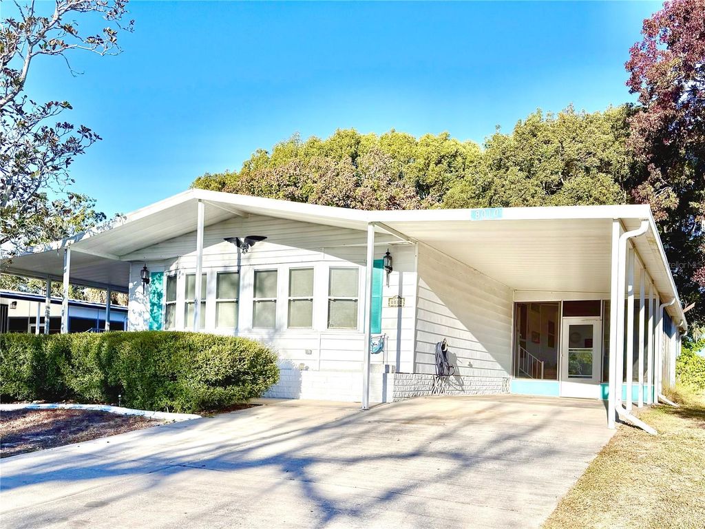 8010 HIGHPOINT BOULEVARD, Brooksville, FL 34613