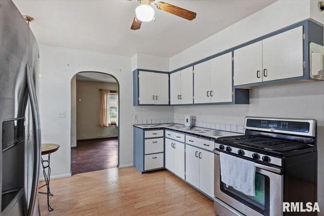 1601 W Enos Avenue, Springfield, IL 62702