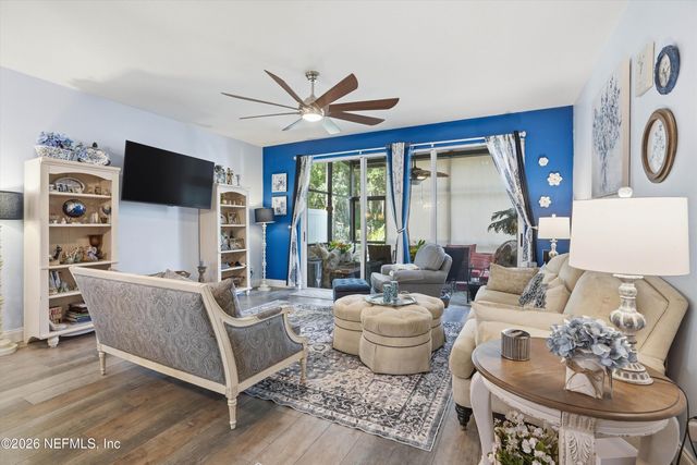 3210 CLIMBING IVY Trail, Jacksonville, FL 32216