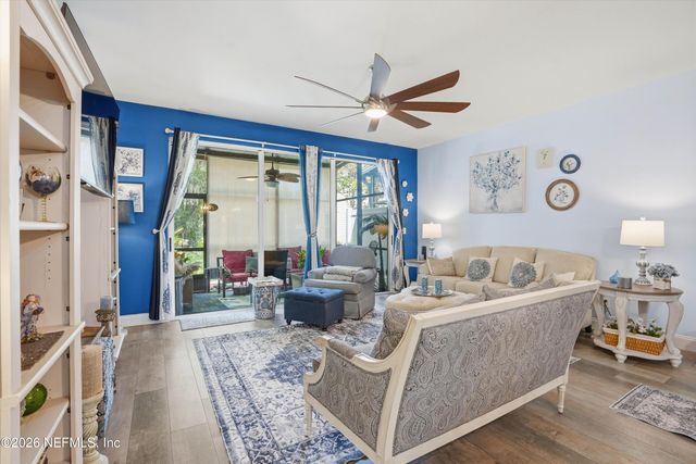 3210 CLIMBING IVY Trail, Jacksonville, FL 32216