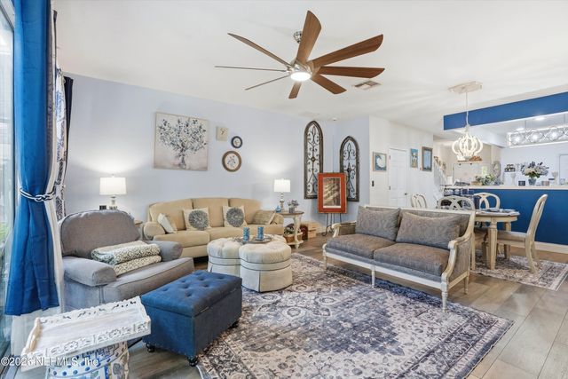 3210 CLIMBING IVY Trail, Jacksonville, FL 32216