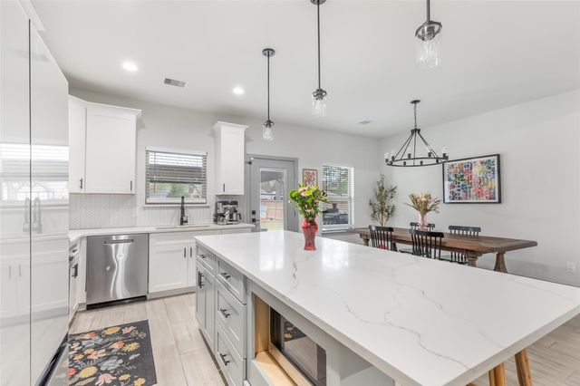 1103 Four Fountains Street, Roman Forest, TX 77357