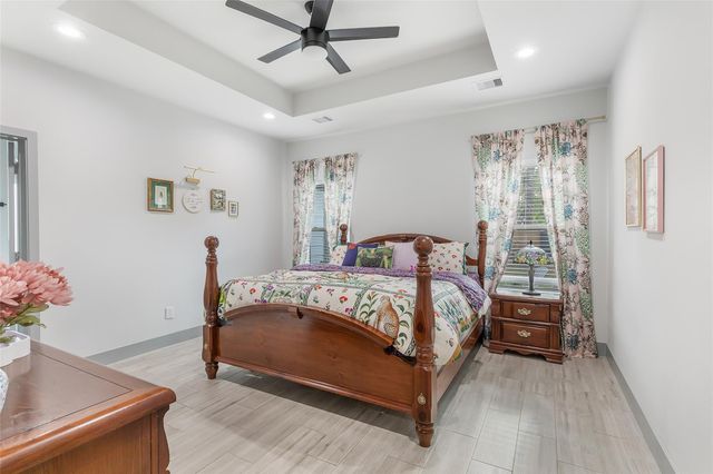 1103 Four Fountains Street, Roman Forest, TX 77357