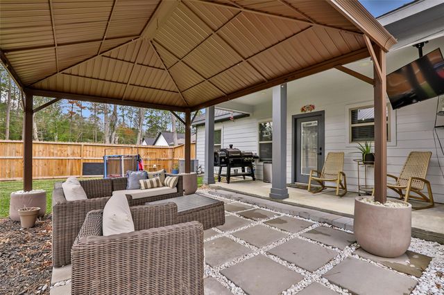 1103 Four Fountains Street, Roman Forest, TX 77357