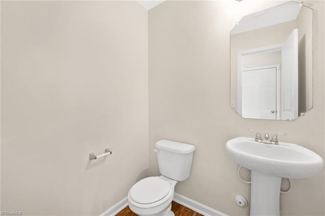 4892 Montevista Drive, Greensboro, NC 27407