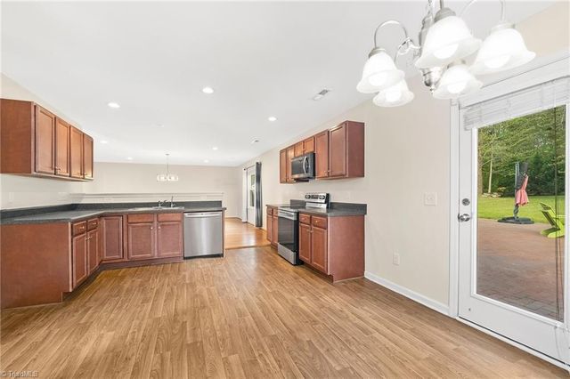4892 Montevista Drive, Greensboro, NC 27407