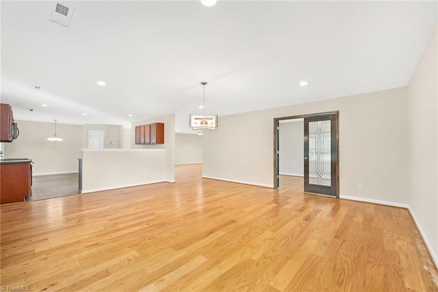 4892 Montevista Drive, Greensboro, NC 27407
