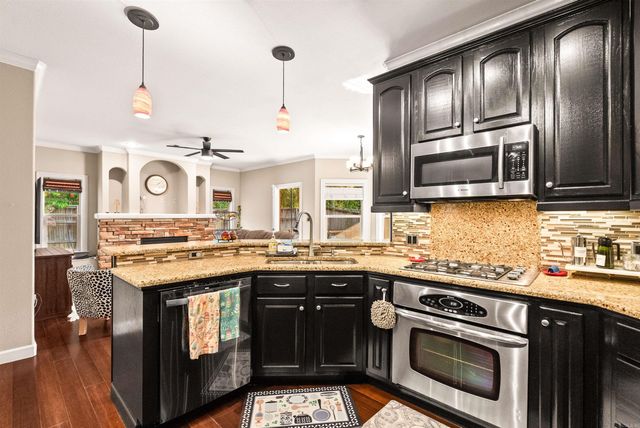 2908 Mossy Creek Drive, Little Rock, AR 72211